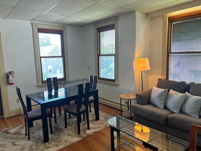 Building Photo - West Shore – Furnished & All-Inclusive