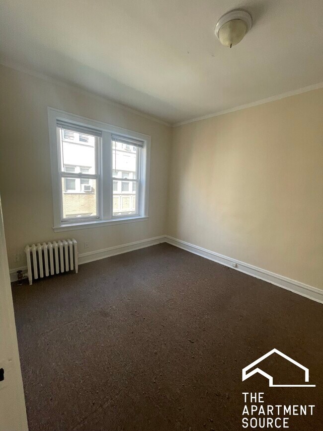 2146 Gunderson Ave Unit 214, Berwyn, IL 60402 Condo for Rent in Berwyn, IL