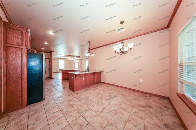 Foto del edificio - 14721 S Broadway Ave