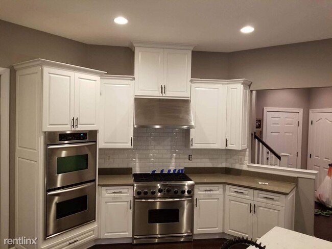 Building Photo - 1 br, 1 bath House - 6505 Grainger Ter