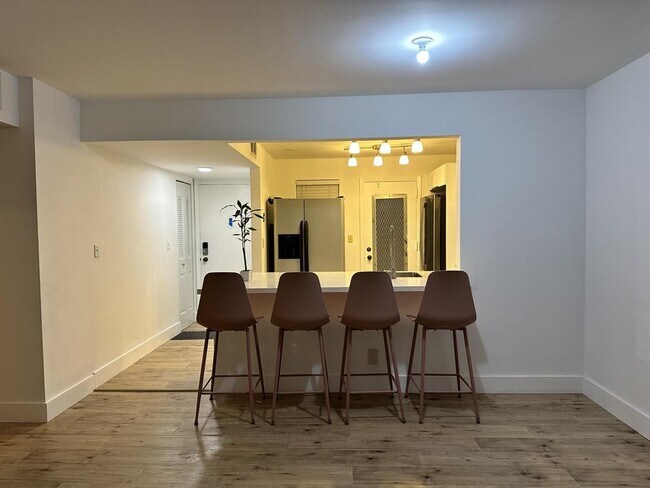 Foto del edificio - 410 NW 68th Ave