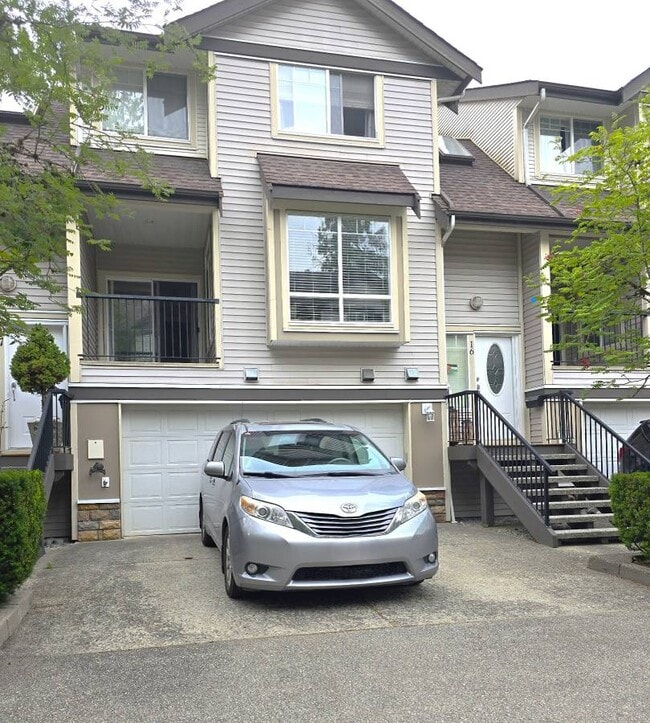 Building Photo - 23233 Kanaka Way