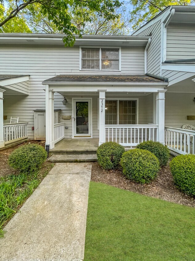 Primary Photo - 2372 Farmstead Cir