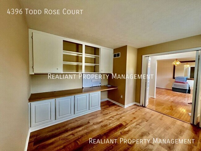 Building Photo - 4396 Todd Rose Ct