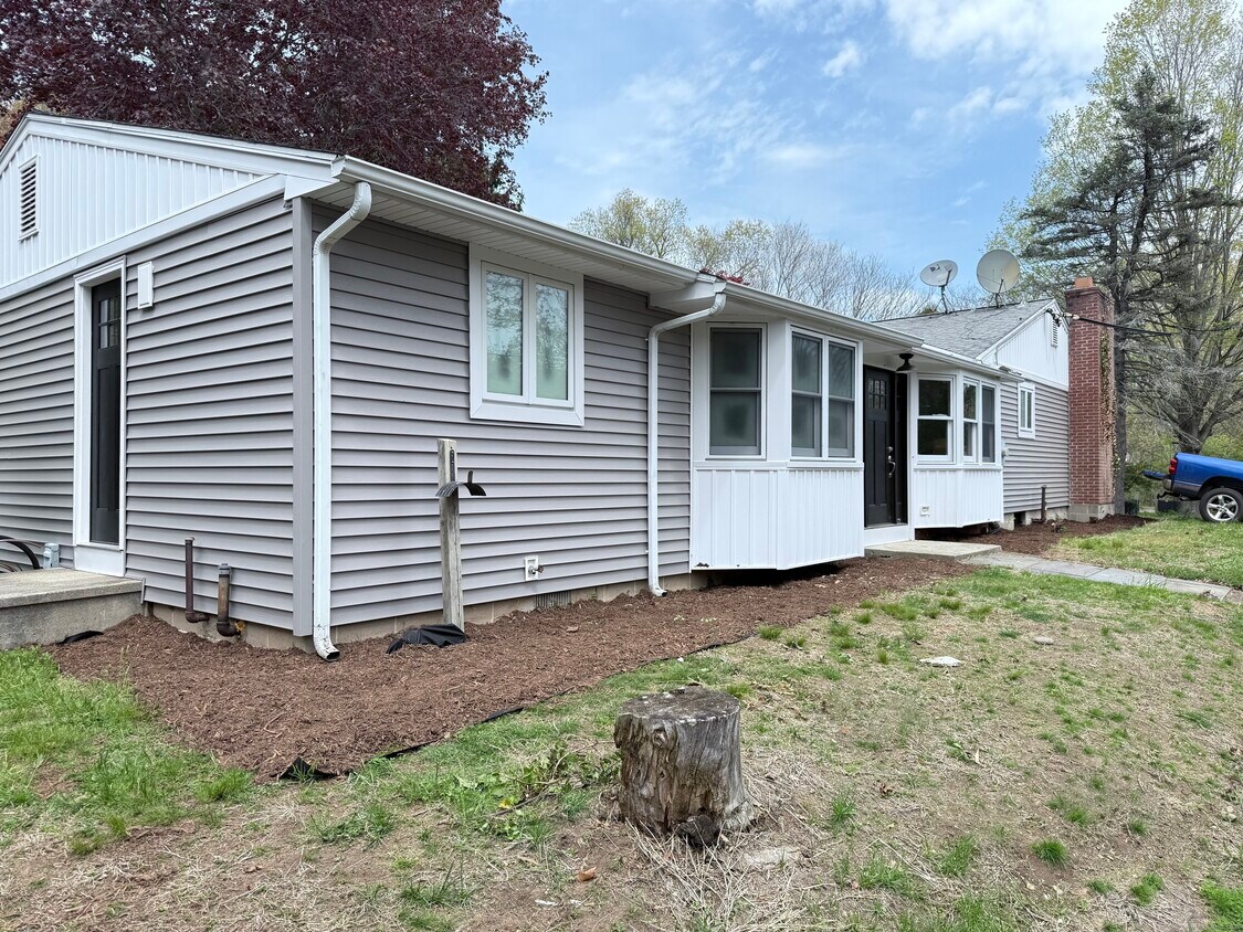 Foto principal - 11 Pond Circle Rd