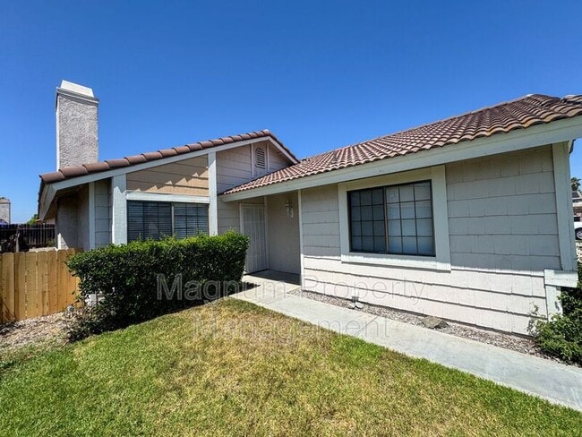 Building Photo - 29694 St Andrews Ct