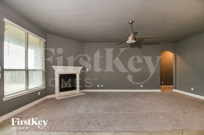 Building Photo - 1111 Elizabeth St