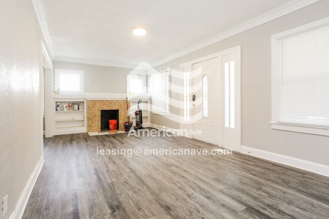 Foto del edificio - 1606 E 72nd St