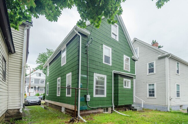 Foto del edificio - 1356 Wilmot Ct