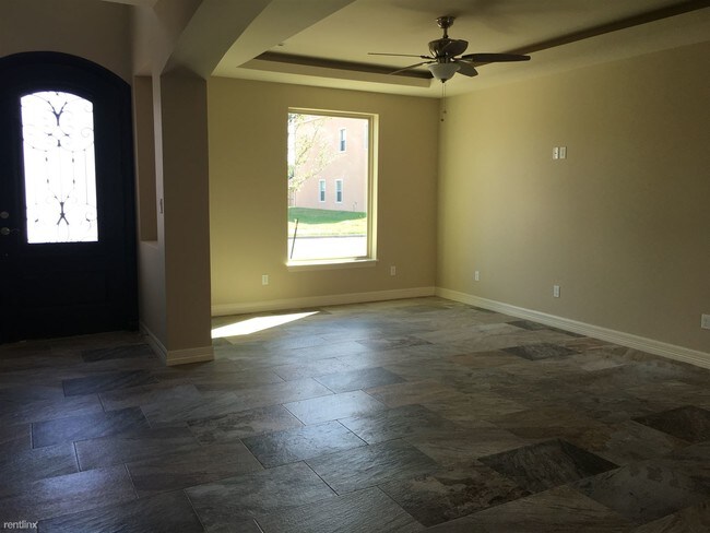 Building Photo - 1801 Toni Ln