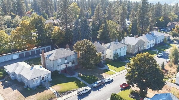 Primary Photo - 703-811 W 15th Ave