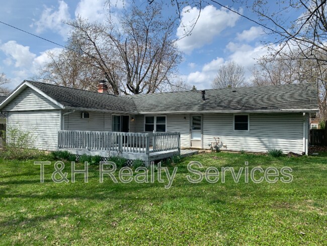 Building Photo - 5719 W 41st Pl