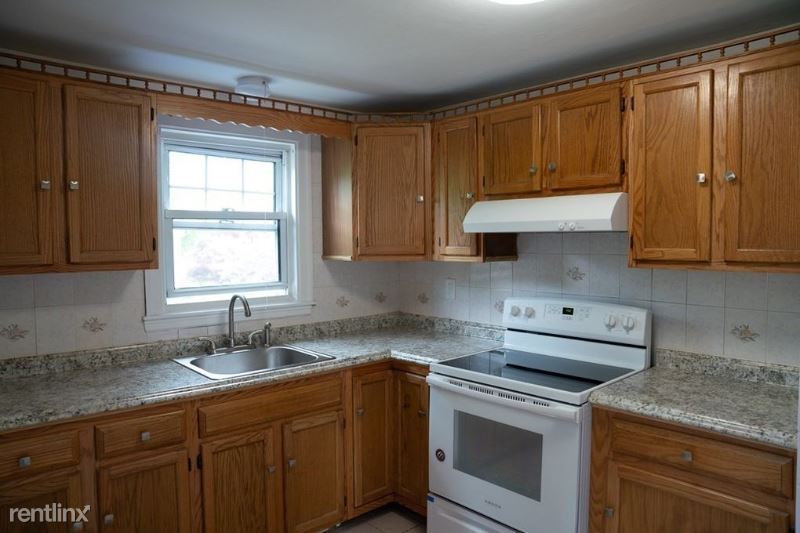 Primary Photo - 52 Newcroft Cir