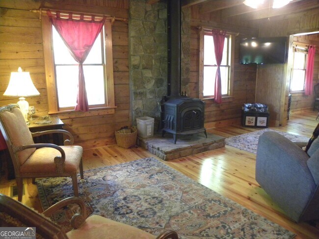 Foto del edificio - 153 Will Zoellner Ln