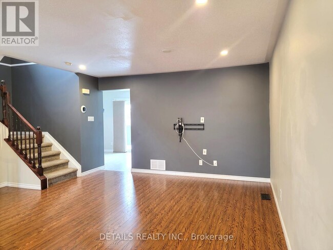 Building Photo - 171 Windhurst Dr