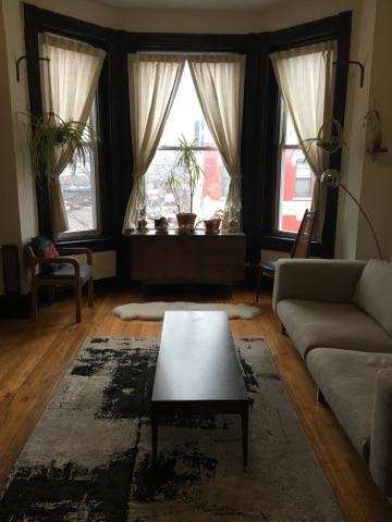 Primary Photo - 1129 W 18th St