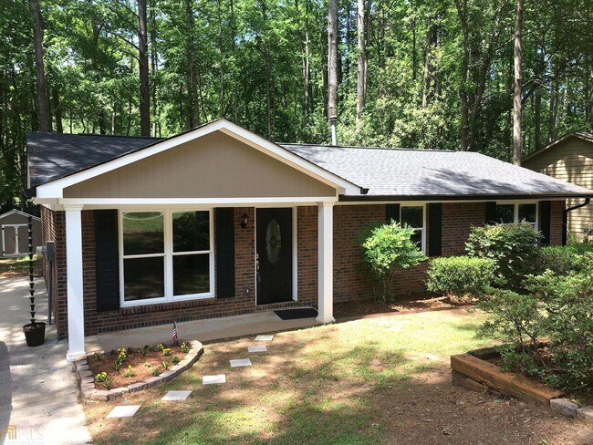 Building Photo - 107 Doubletrace Ln