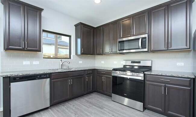 Foto del edificio - 7124 Elgin St