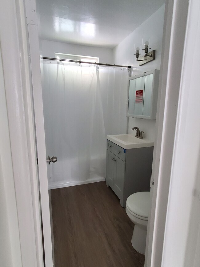 Foto del edificio - 15227 Prairie Ave