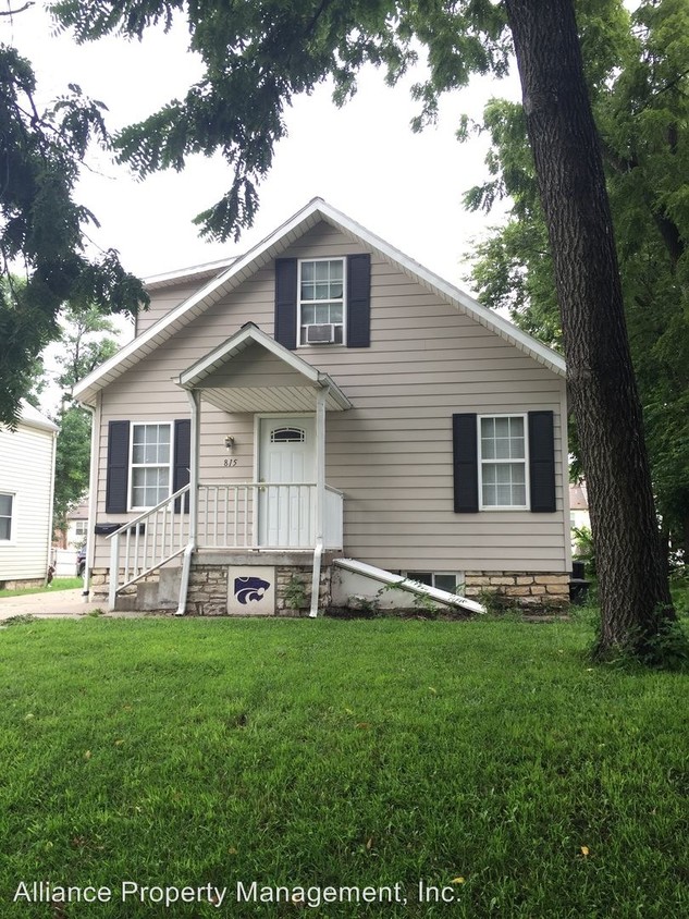 Primary Photo - 815 Bluemont Ave
