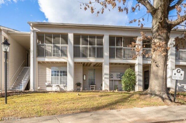 Building Photo - 1280 Middle Tennessee Blvd