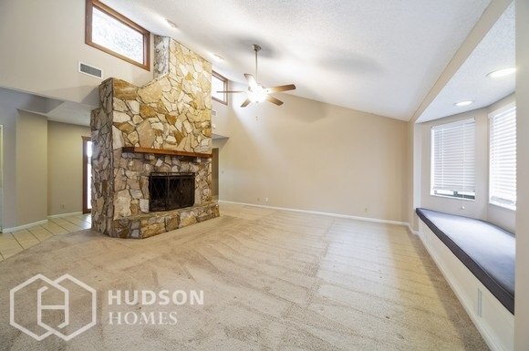 Building Photo - NOW AVAILABLE! 5430 Club Hill W, Lakeland,...