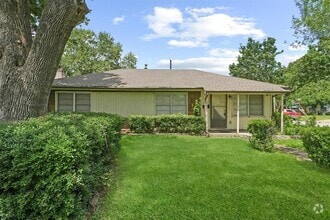 Building Photo - 1507 Pugh Dr