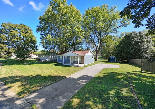 Photo - 9229 Donerail Way House