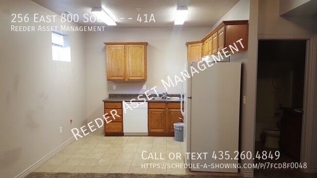 Building Photo - Scenic View Apartment Homes