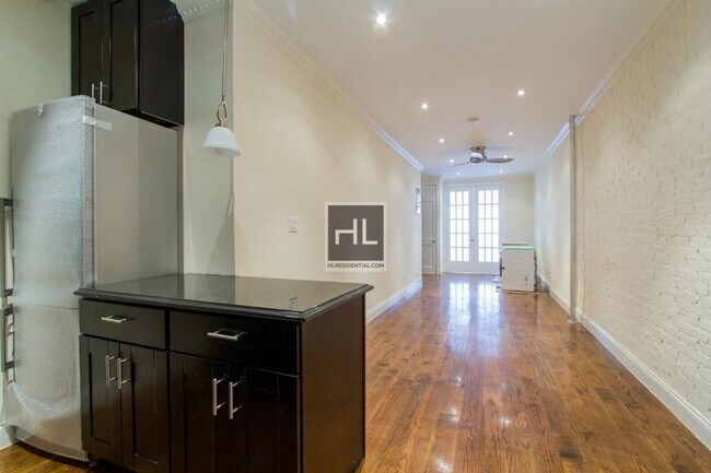 Foto del edificio - East 6th Street