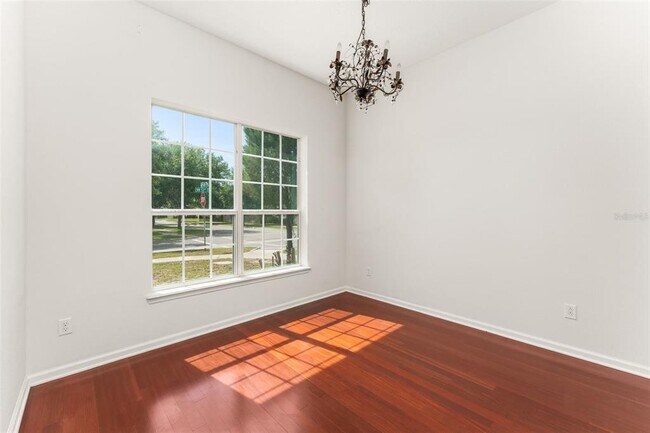 Foto del edificio - 8223 NW 53rd St