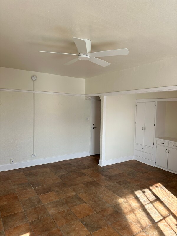 Foto del edificio - 1922 Highland Ave