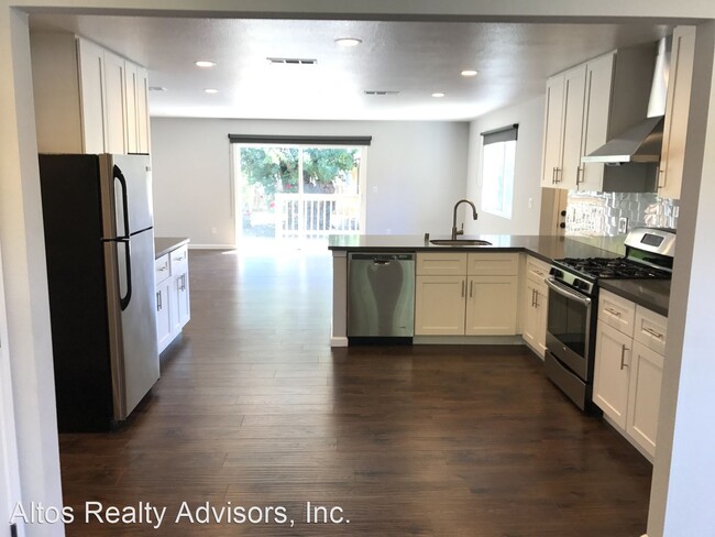 Foto del edificio - 3 br, 2 bath House - 1436 S. Wolfe Road
