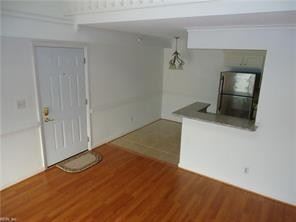 Foto del edificio - 9535 Bay Front Dr