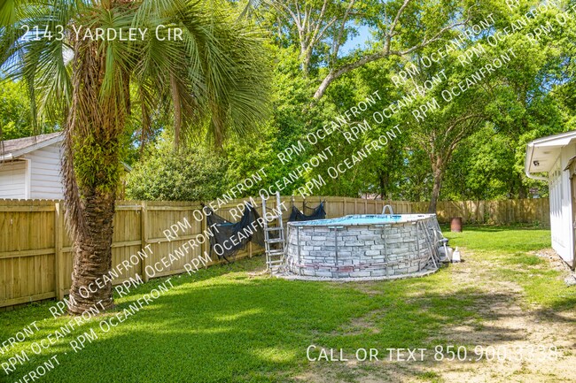 Building Photo - 2143 Yardley Cir