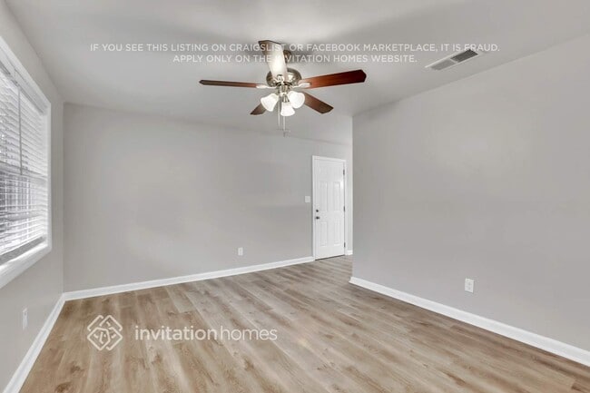 Building Photo - 2182 Chestnut Log Loop