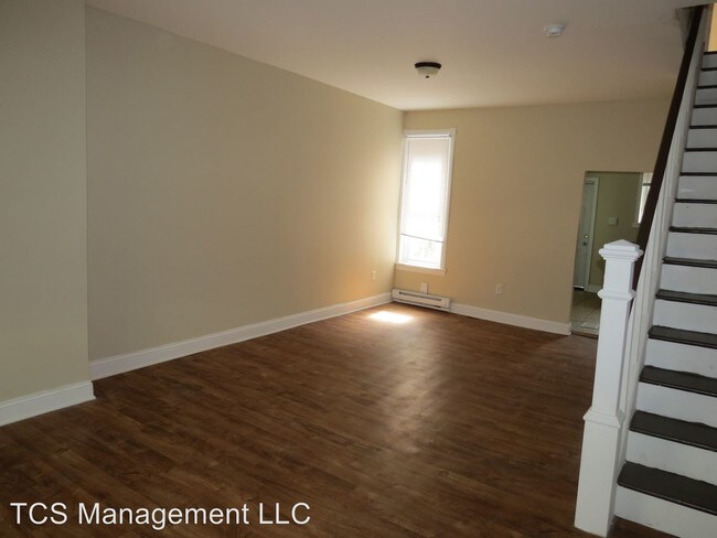 Building Photo - 5634 Walton Ave