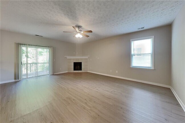 Foto del edificio - 928 Mill Creek Ave
