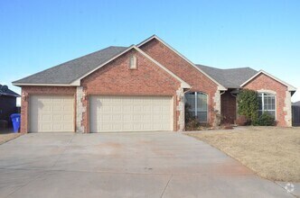 Building Photo - 1101 Glen Eagles Ct