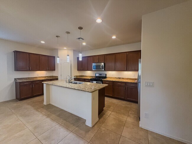 Foto del edificio - 21005 E Pecan Ln