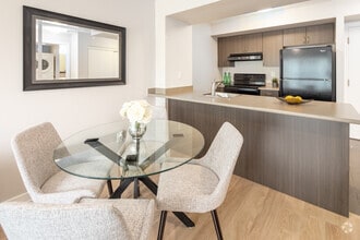 Interior Photo - Motion