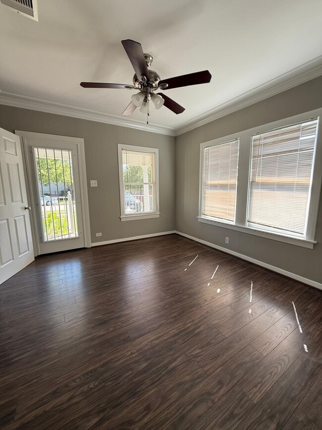 Foto del edificio - 1103 Harvard St