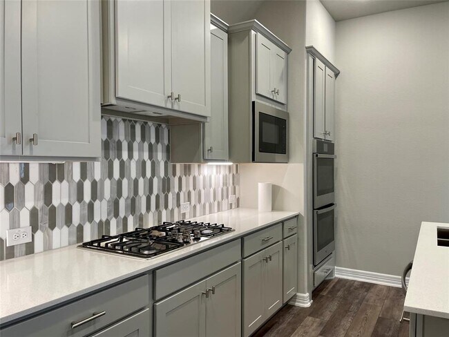 Foto del edificio - 24226 Maple Summit Ln