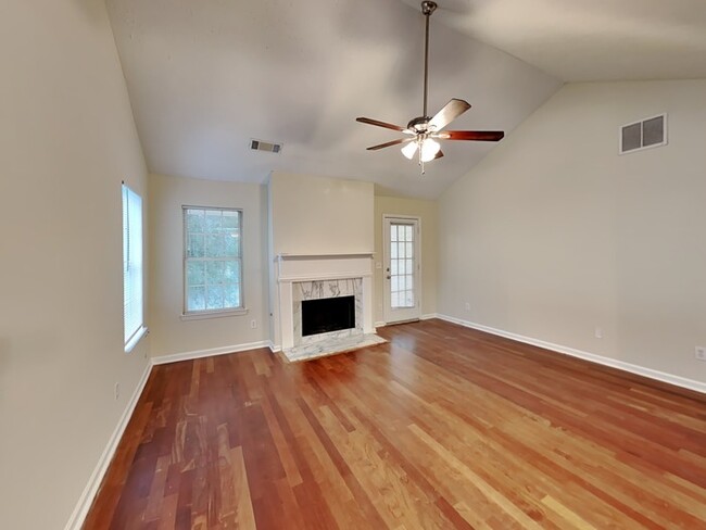 Foto del edificio - Great 3 Bed Home located in Lawrenceville!