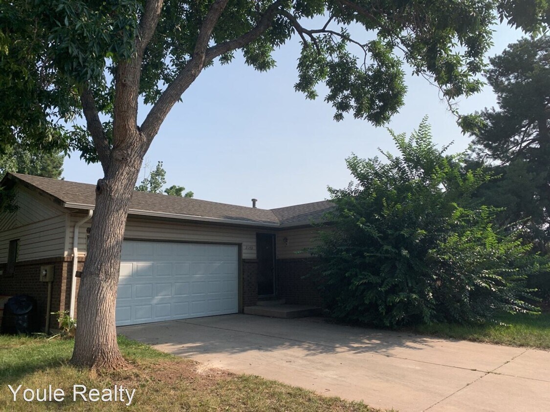 Primary Photo - 4 br, 2 bath House - 2143 Ryeland Lane