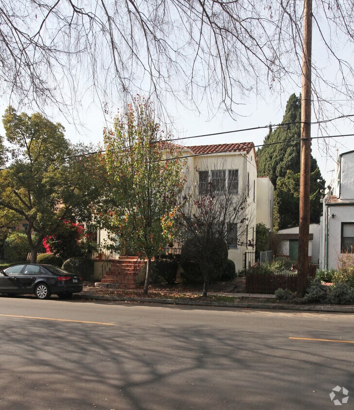 Primary Photo - 1937 Talmadge St