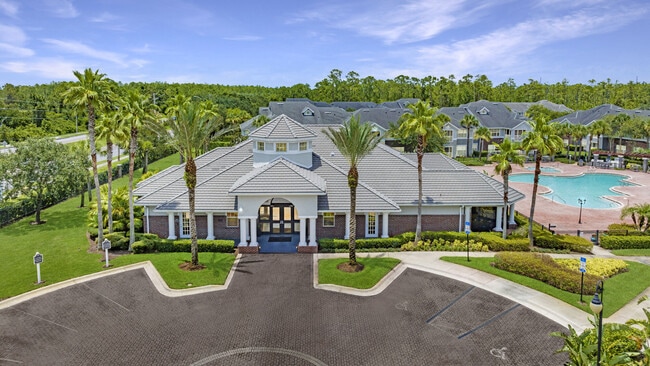 Building Photo - The Palmer