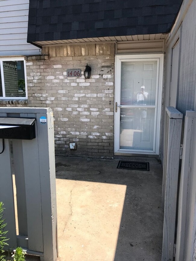 Photo - 2 Bedroom 2 Bathroom Townhome