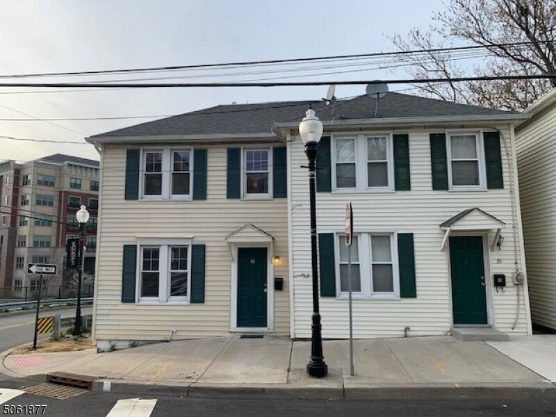 41 Clinton Pl, Morristown, NJ 07960 House for Rent in Morristown, NJ