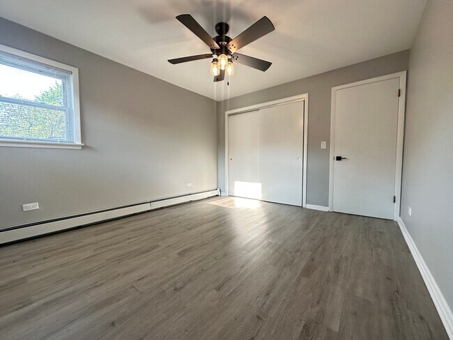 Building Photo - 5651 N Miltimore Ave